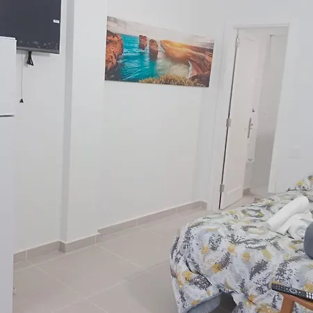 בית הארחה Urban Maspalomas 3*