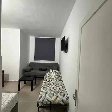 Urban Maspalomas בית הארחה 3*
